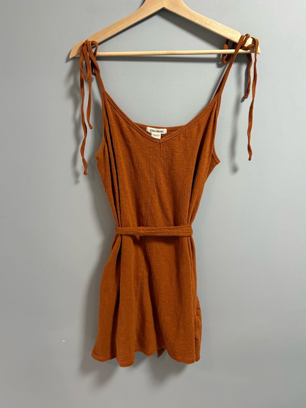 Billabong Dress - Picture 2 of 4